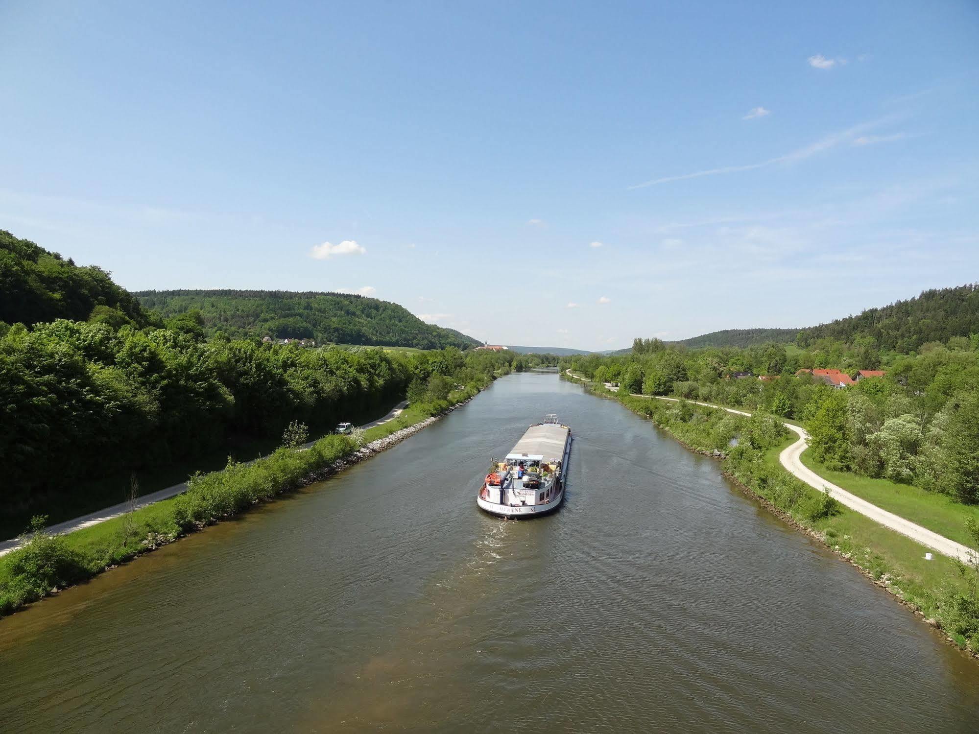 Donauer Im Altmuehltal - Ferienwohnungen Biberbach  Buitenkant foto