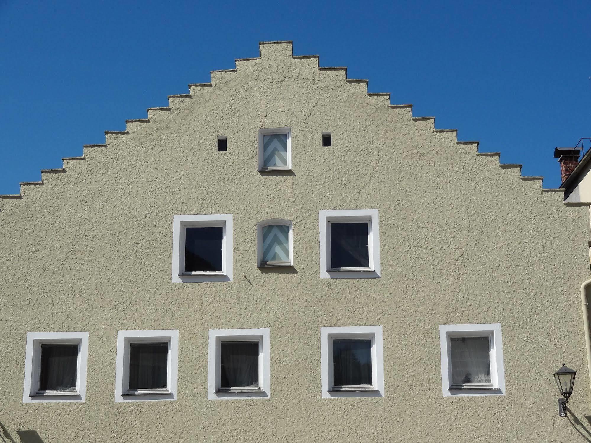Donauer Im Altmuehltal - Ferienwohnungen Biberbach  Buitenkant foto